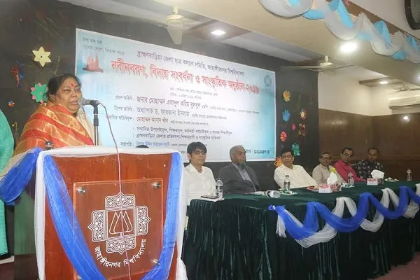 শিক্ষার্থীদের সমাজসেবার ব্রত নিয়ে কাজ করতে হবে: ড. ফারজানা