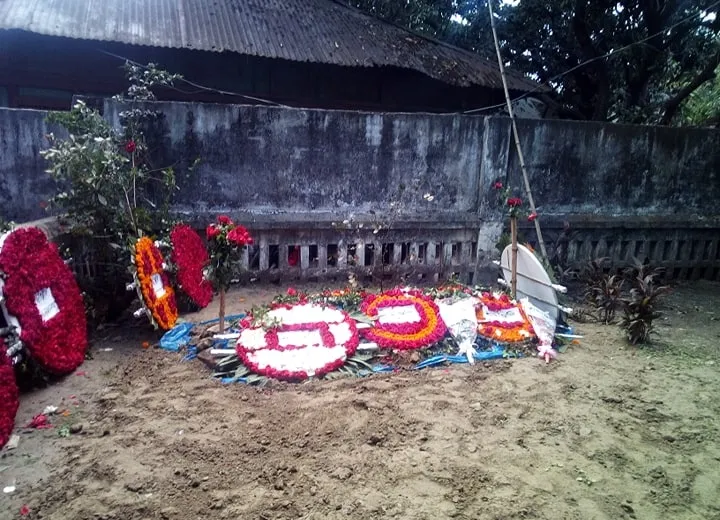 মুন্সিগঞ্জে টেলি সামাদের দাফন সম্পন্ন
