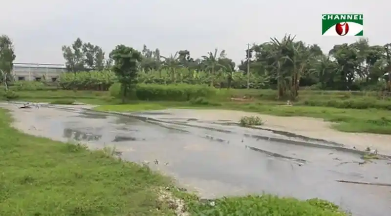 মরা করতোয়া-ভয়াবহ দূষণ