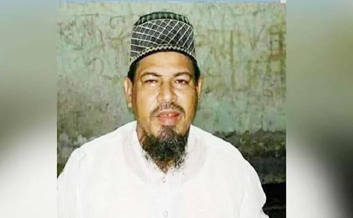 আলেমরূপী জালেমরাই কি আলেমদের মানহানি করছে না?