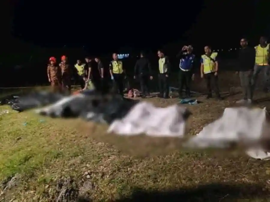 মালয়েশিয়ায় সড়ক দুর্ঘটনায় যেসব বাংলাদেশি নিহত