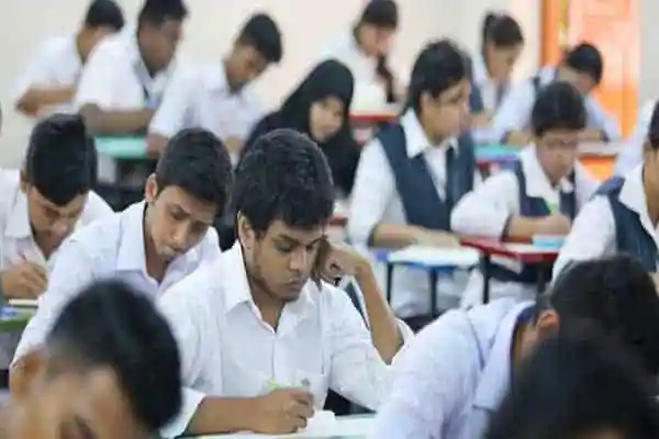 এইচএসসি পরীক্ষার্থীদের অনলাইনে ফরম পূরণ কার্যক্রম শুরু