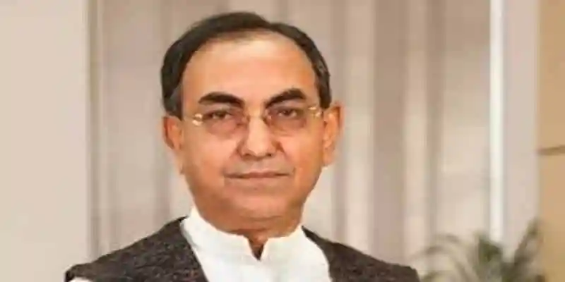 আব্বাসের বিরুদ্ধে প্লট বরাদ্দে অনিয়মের মামলা চলবে