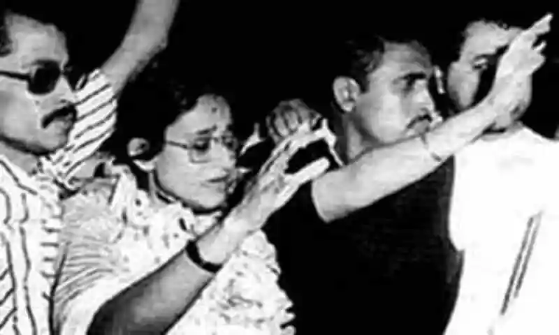 সেই আলোকিত প্রত্যাবর্তন