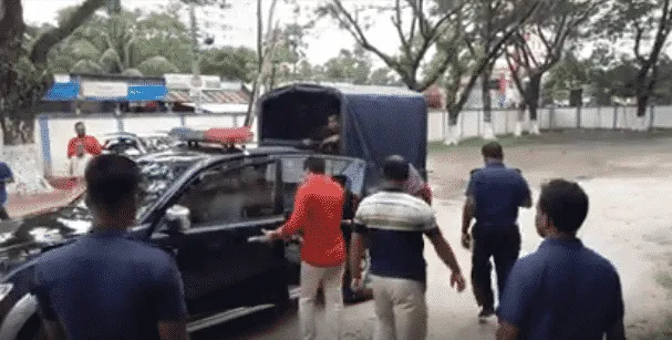 নিয়োগ পরীক্ষায় স্ত্রীকে নকল দিতে গিয়ে কারাগারে পুলিশের এএসআই