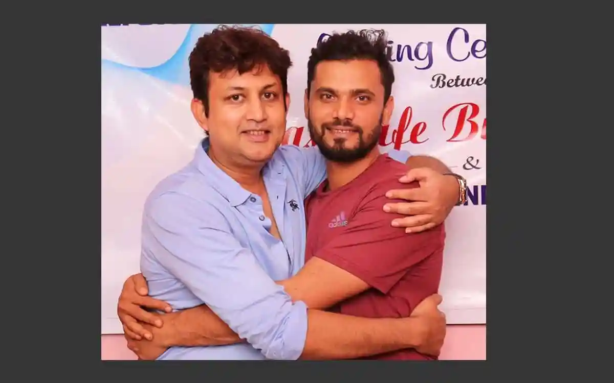 আপনার ছবি দেখে কতো যে মাইর খেয়েছি: আমিন খানকে মাশরাফী