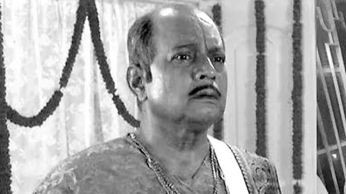 চলে গেলেন বর্ষীয়ান অভিনেতা মৃণাল মুখোপাধ্যায়