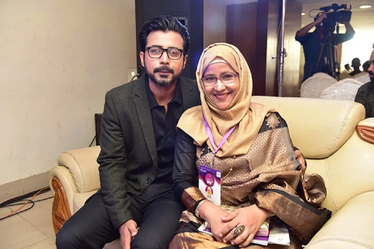 ‘গরবিনী মা’ সম্মাননা পেলেন আফরান নিশোর মা