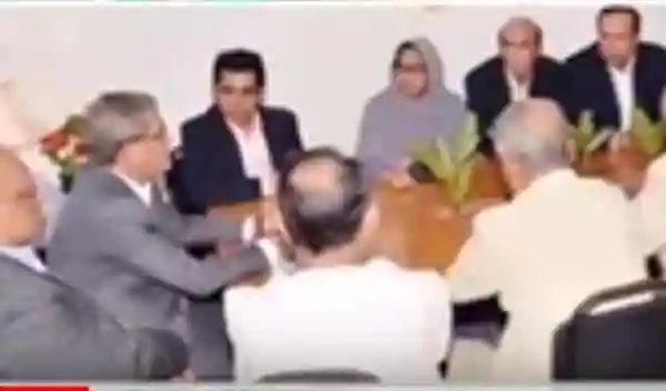২০ দলীয় জোটের রাজনীতিতে অস্থিরতা