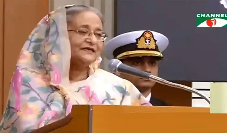 দেশেই কর্মসংস্থানের সুযোগ তৈরি করুন: প্রধানমন্ত্রী