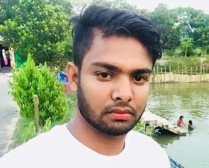 গোপালগঞ্জে স্ত্রীর সঙ্গে প্রেম করায় যুবকের কান কেটে নিলো স্বামী