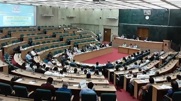 ঢাবিতে ৮১০ কোটি ৪২ লাখ টাকার বাজেট ঘোষণা