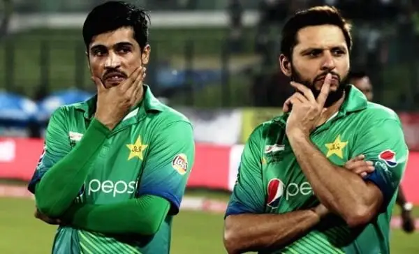 আমিরকে ‘চড়’ মেরে পাপ স্বীকার করান আফ্রিদি!