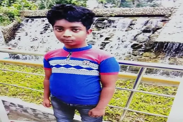 ফুটবল খেলা দেখতে গিয়ে ফিরে আসেনি শিশু বিশাল
