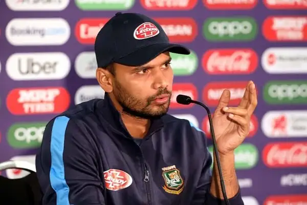 বসে বসে সমালোচনা করা খুব সহজ: মাশরাফী