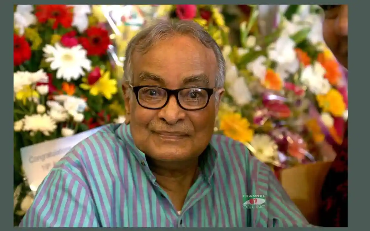 চাঁপাইনবাবগঞ্জের পথে মমতাজউদদীনের মরদেহ