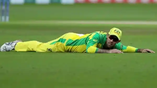 ‘দেনা শোধে’ মরিয়া ম্যাক্সওয়েল
