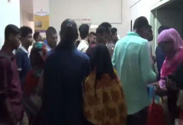 মাদ্রাসা শিক্ষকের বিরুদ্ধে শিক্ষার্থী ধর্ষণের অভিযোগ