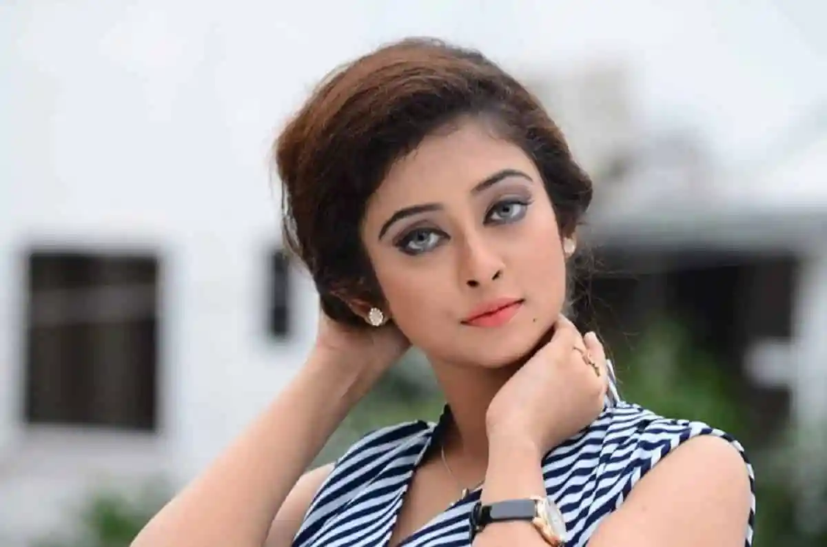 সিনেমা ছাড়া কিছুই করবো না: সালওয়া
