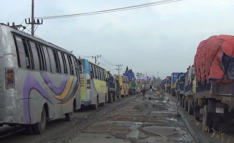 ঈদযাত্রায় আবারও ভোগান্তি