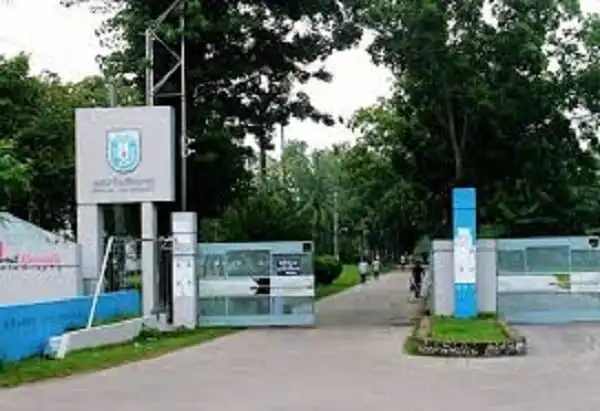 ব্যর্থতার পরও বিদেশি শিক্ষার্থী টানতে খুবি’র নতুন উদ্যোগ
