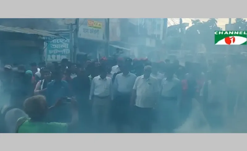 খুলনার আবাসিক এলাকায় পরিচ্ছন্নতা অভিযান শুরু