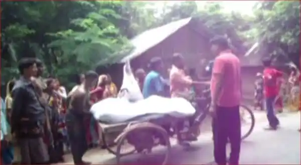ঘের মালিককে পিটিয়ে হত্যা