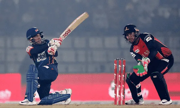 বিপিএলে ‘চ্যাম্পিয়ন’ দলে খেলবেন মুশফিক