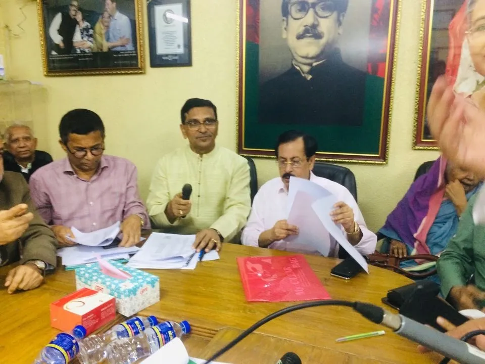 আমাদের নিয়ে শুধু নেগেটিভ নয়, পজিটিভ কিছু লেখেন: শেখ সেলিম
