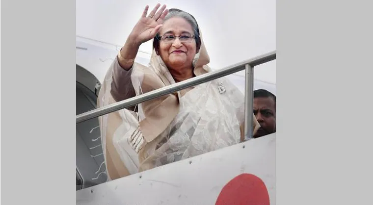 জাতিসংঘ অধিবেশন শেষ করে দেশে ফিরেছেন প্রধানমন্ত্রী