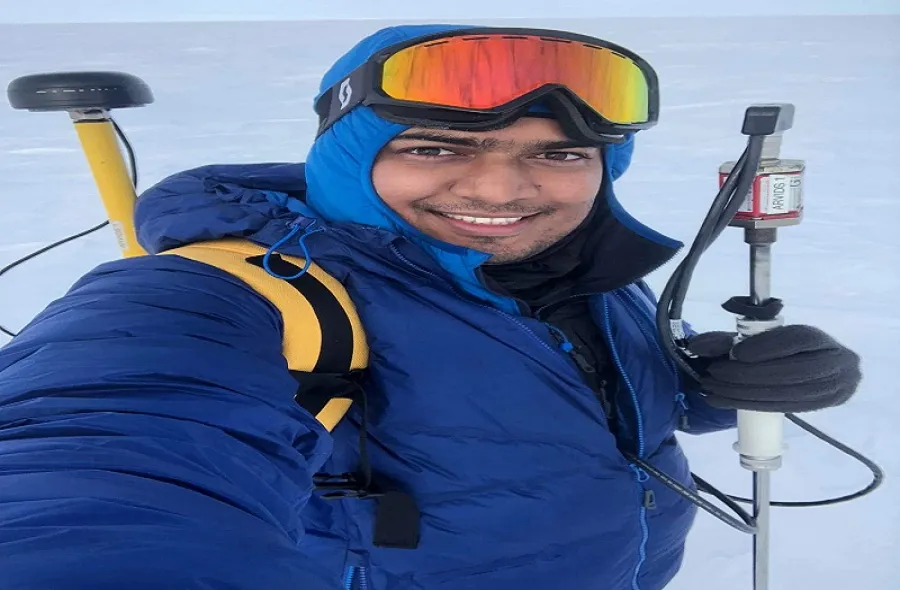 উত্তর মেরুতে সম্মানজনক গবেষণা অভিযানে বাংলাদেশের মল্লিক সেজান