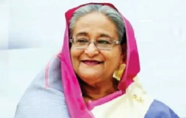 শেখ হাসিনার মুখজুড়ে বাংলাদেশের হাসি