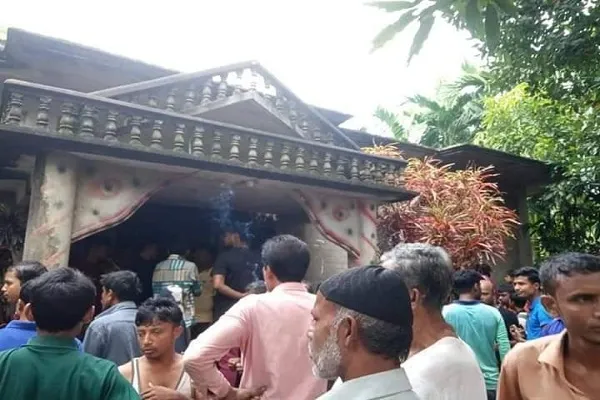 উখিয়ায় মা, দুই মেয়ে ও শাশুড়িকে জবাই করে হত্যা
