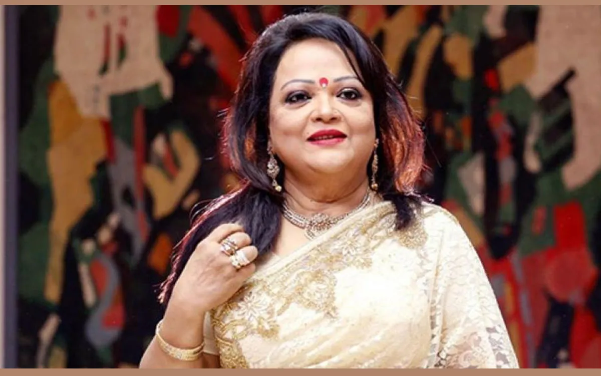 বিজয় দিবসে সাবিনা ইয়াসমিনের দেশের গান