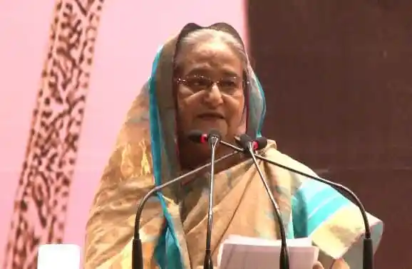 নিরাপদ সড়ক ব্যবস্থা নিশ্চিত করা দেশের সকল নাগরিকের দায়িত্ব: প্রধানমন্ত্রী