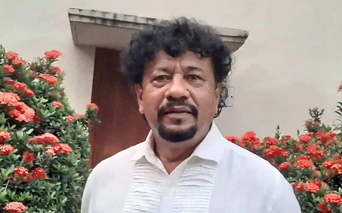 শিল্পীদের সেবক হিসেবে কাজ করতে চাই: ইলিয়াস কোবরা