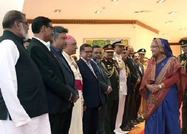 আজারবাইজানের পথে প্রধানমন্ত্রী