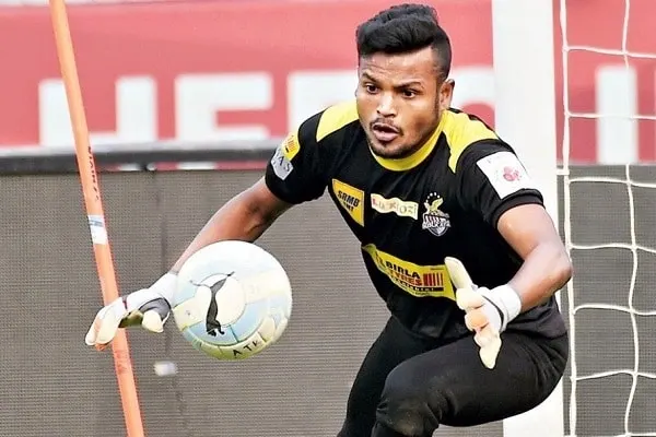 বাংলাদেশে এসে ‘ইলিশ’ খাওয়া হয়নি মোহনবাগান গোলরক্ষকের