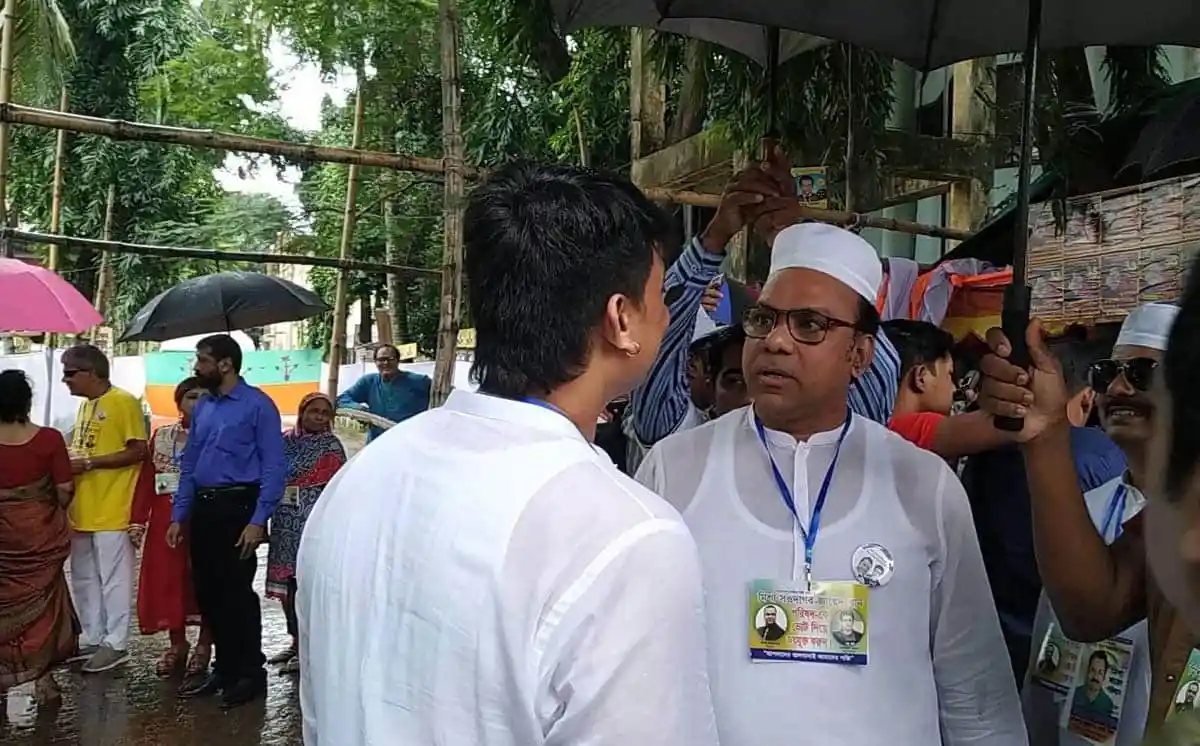 চলছে শিল্পী সমিতির নির্বাচন: ১৮ পদে প্রতিদ্বন্দ্বী ২৭ জন
