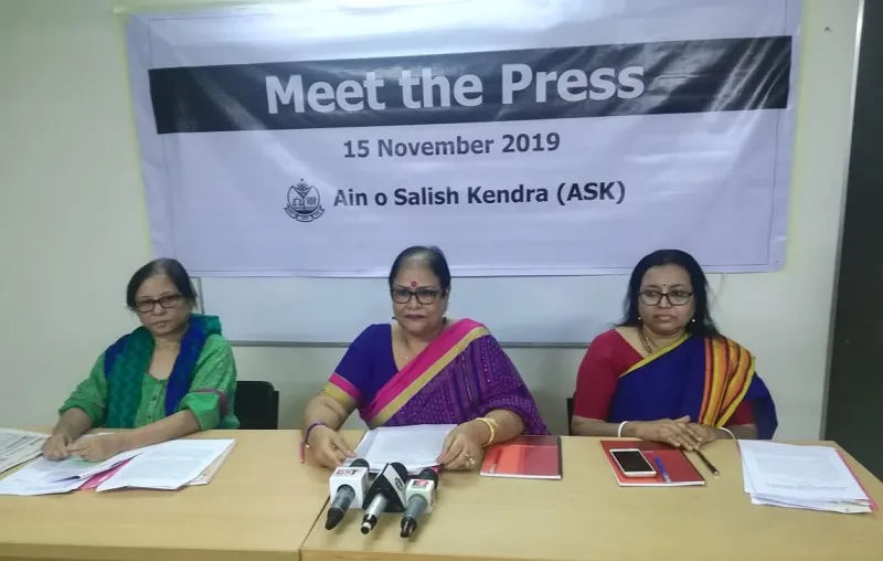 ভ্রাম্যমাণ আদালত হুমকি দিয়ে সাক্ষর নিয়েছে: আসক