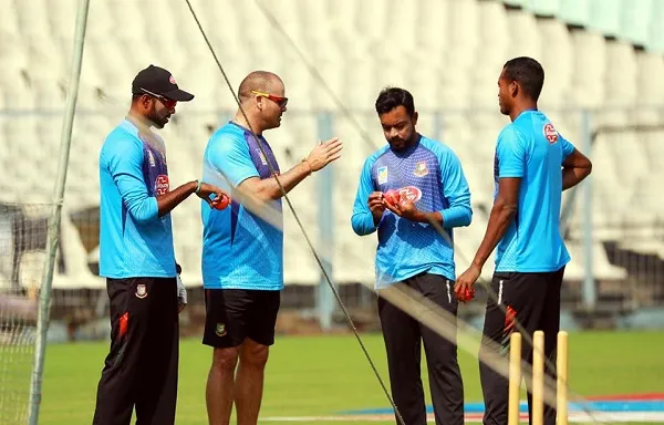 গোলাপি বলের লড়াই: কতটা প্রস্তুত বাংলাদেশ?