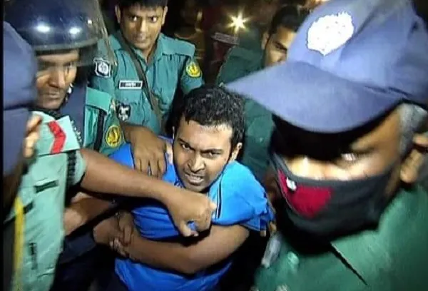 জাবির ঘটনায় রাবিতে বিক্ষোভ: পুলিশের হামলার অভিযোগ