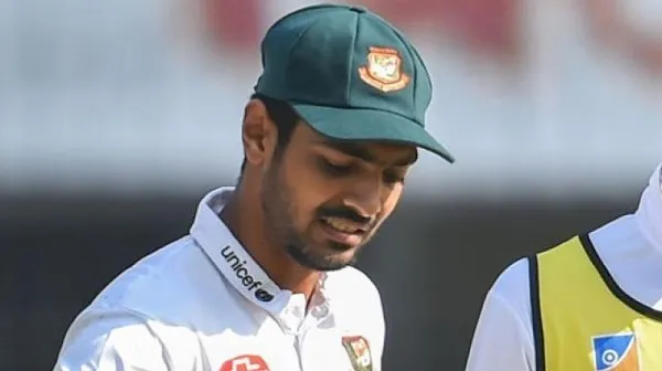 ভারতে জরিমানা দিয়ে ফিরতে হয়েছে সাইফকে