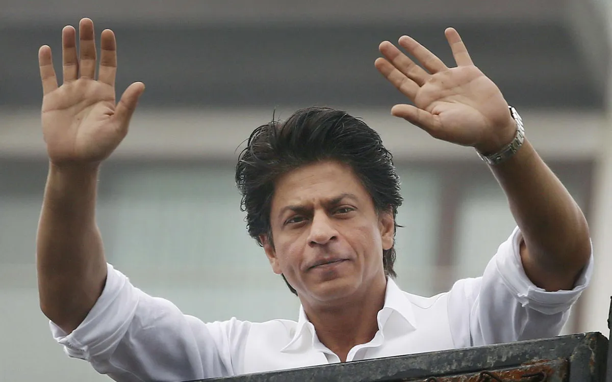 গন্তব্য খুঁজে ফিরছেন শাহরুখ
