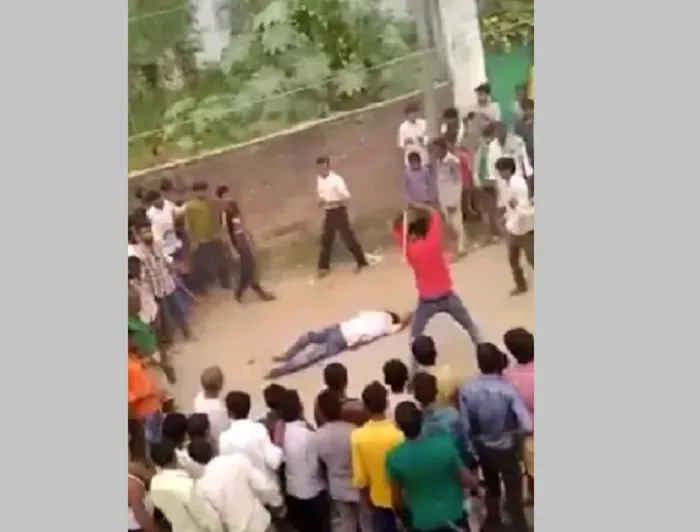 ‘স্ত্রীকে হত্যা করে পালানোর সময়’ স্বামীকে পিটিয়ে মারল গ্রামবাসী