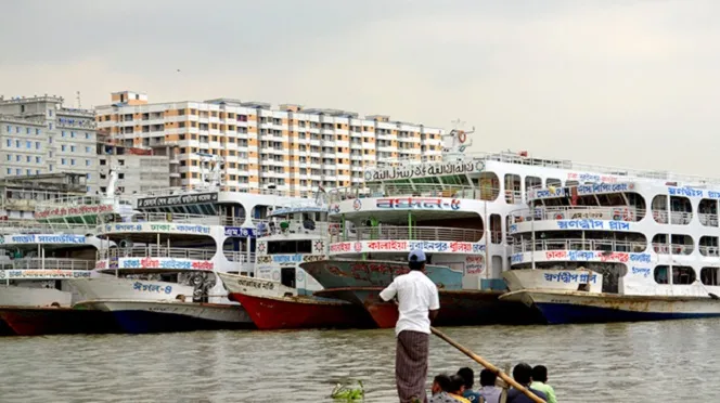নৌ শ্রমিকদের দাবি মানতে নারাজ মালিকপক্ষ