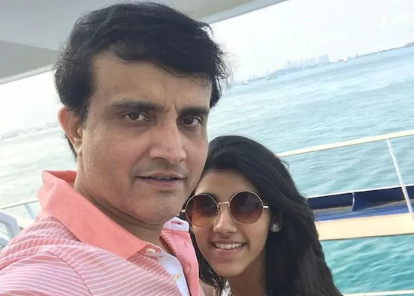 মেয়ের ‘রাজনৈতিক’ পোস্ট নিয়ে সৌরভ গাঙ্গুলি