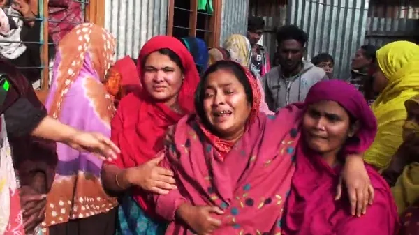 মাদ্রাসা ছাত্রের ঝুলন্ত মরদেহ উদ্ধার, কর্তৃপক্ষের বিরুদ্ধে অভিযোগ