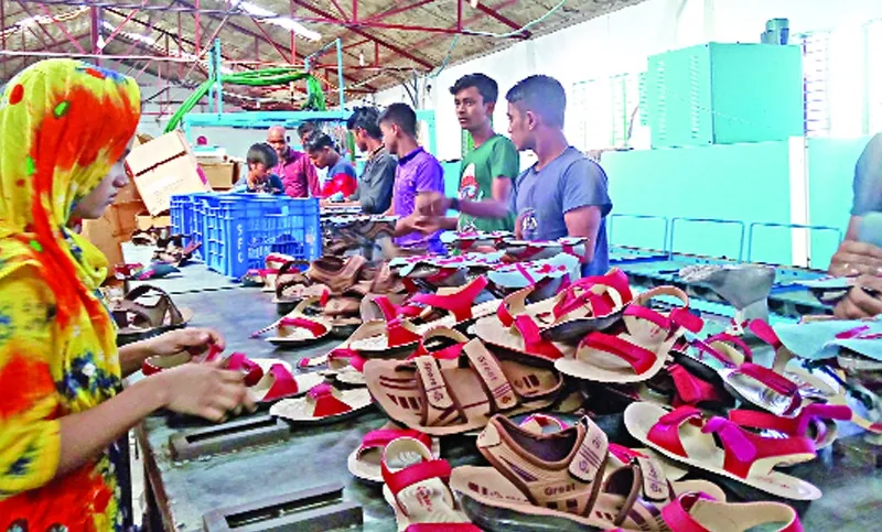ক্ষুদ্র পাদুকাশিল্পে মধ্যস্বত্বভোগীদের দাপট