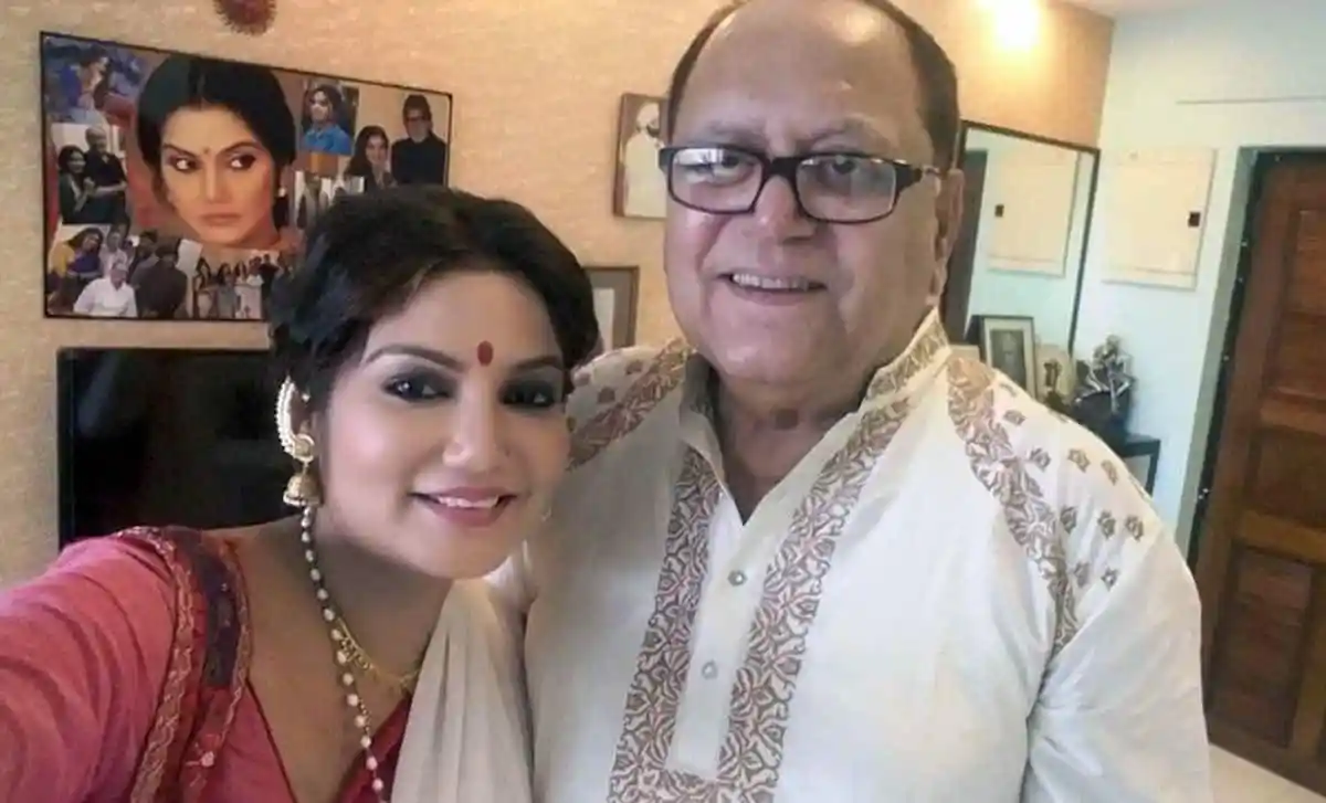 অভিনেত্রী দীপঙ্কর ও দোলনের সঙ্গে ছবি, বিয়ের অনুষ্ঠানে অংশগ্রহণ. Channel i News - চ্যানেল আই নিউজ